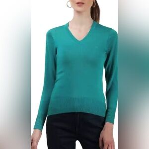 F&F Teal V-Neck long sleeve slim soft Sweater women's size Medium